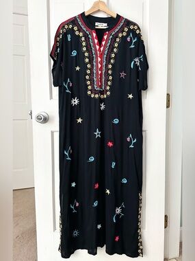 Time for Me Embroidered Floral Caftan Shift Maxi Dress Cover-Up Size L